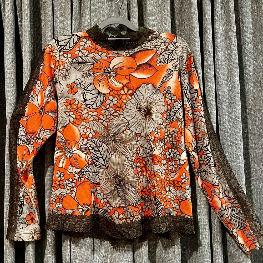 Floral Long Sleeve Top - Orange and Black - Picture 2 of 8